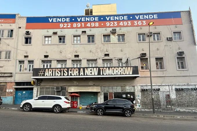 globo-1-by-griffin-shea1973099403498388067 چگونه یک هتل فراموش‌شده در حال کمک به تغییر یکی از گران‌ترین شهرهای آفریقا است